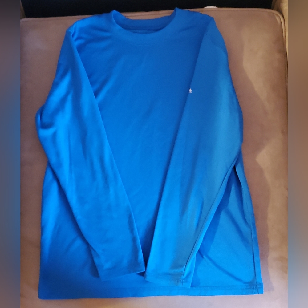 Boys Long-sleeved Blue Activewear ZeroXPosur Shirt, Size Small